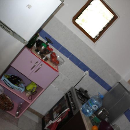 Guesthouse Benardo Saranda Zewnętrze zdjęcie