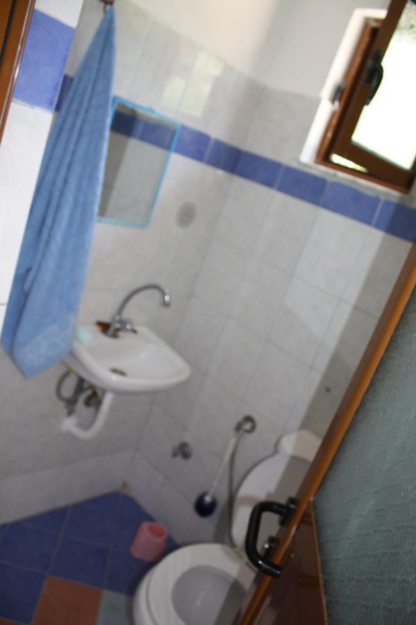 Guesthouse Benardo Saranda Zewnętrze zdjęcie